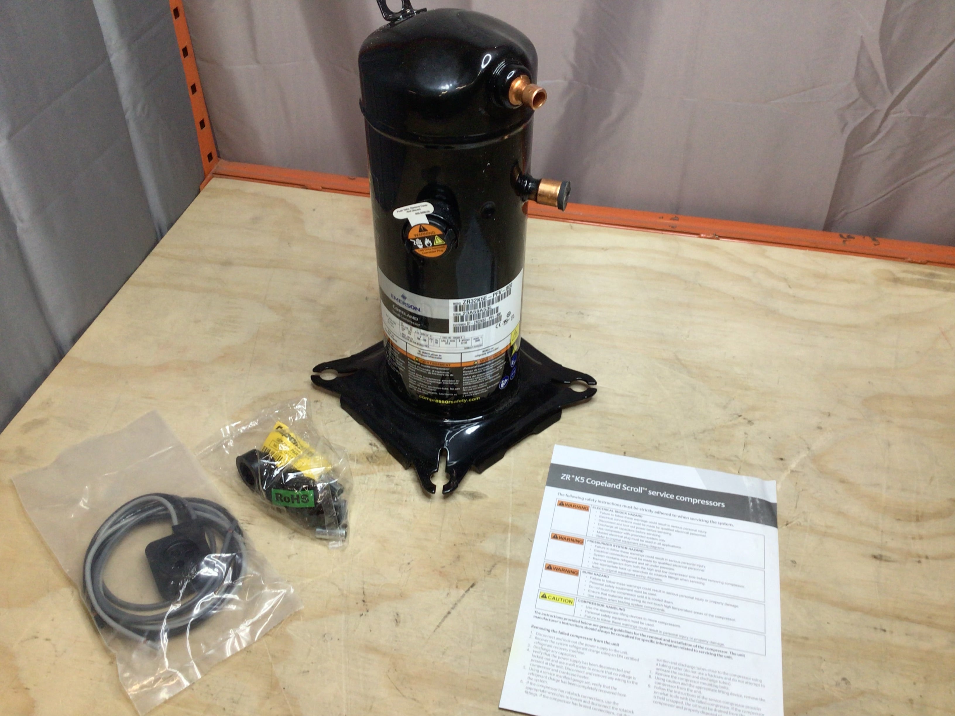 COPELAND A/C COMPRESSOR ZR32K5E-PFV-800 / ZR32K5EPFV800 *OPEN BOX - READ* (8142625177838)